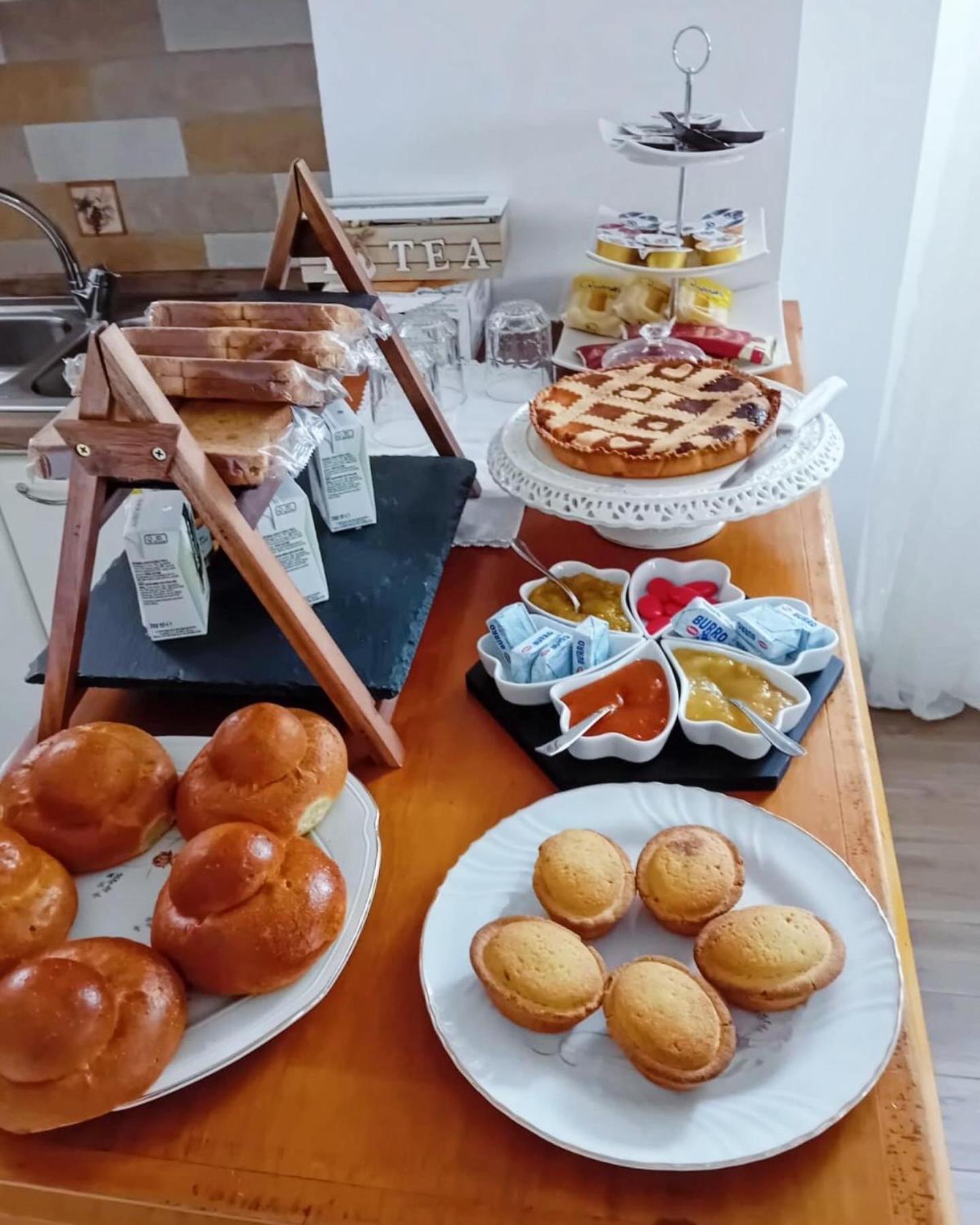 Villa Ardigo - Camera O Appartamento Bari Bagian luar foto